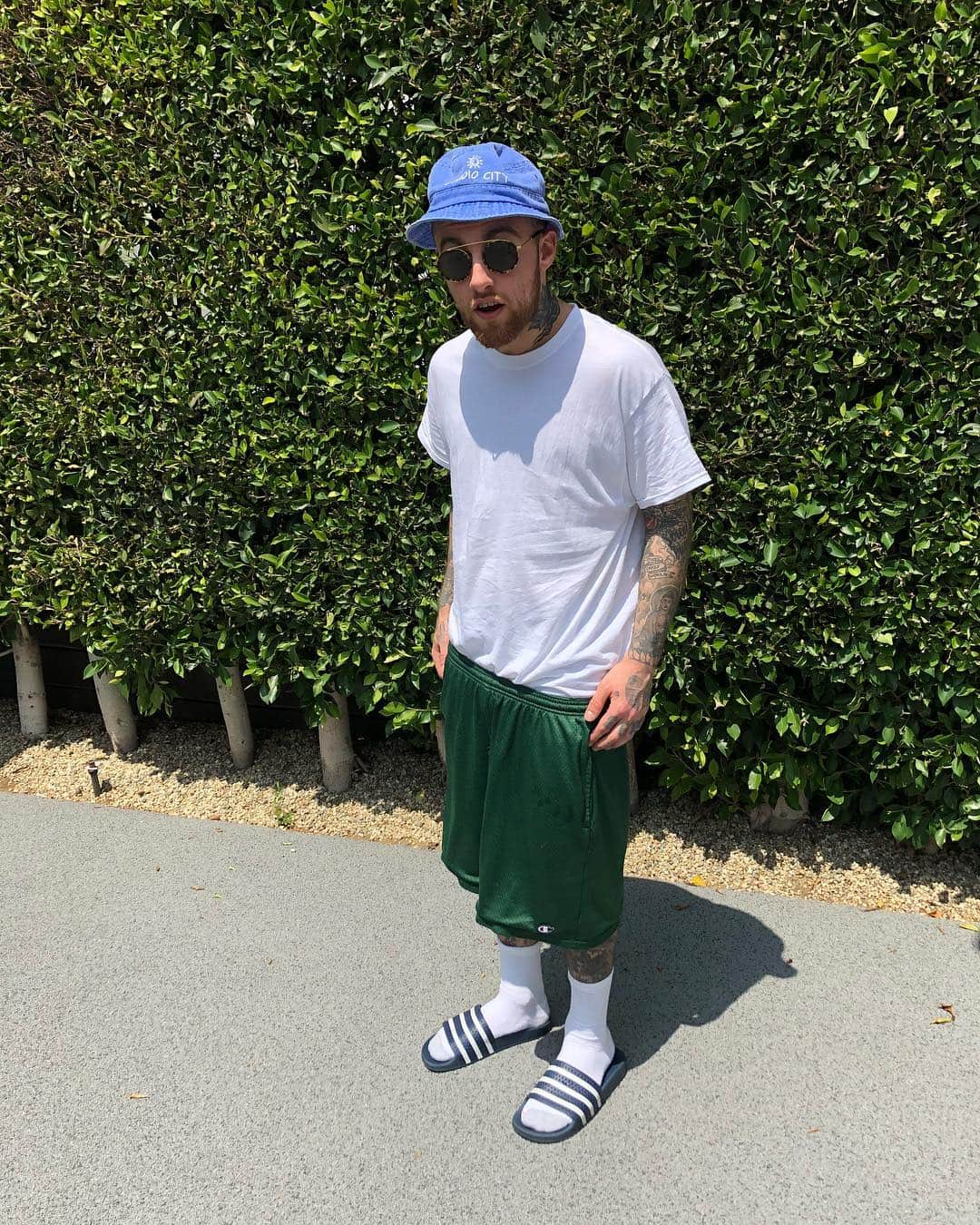 マック・ミラーさんのインスタグラム写真 - (マック・ミラーInstagram)「go outside」8月27日 5時43分 - macmiller