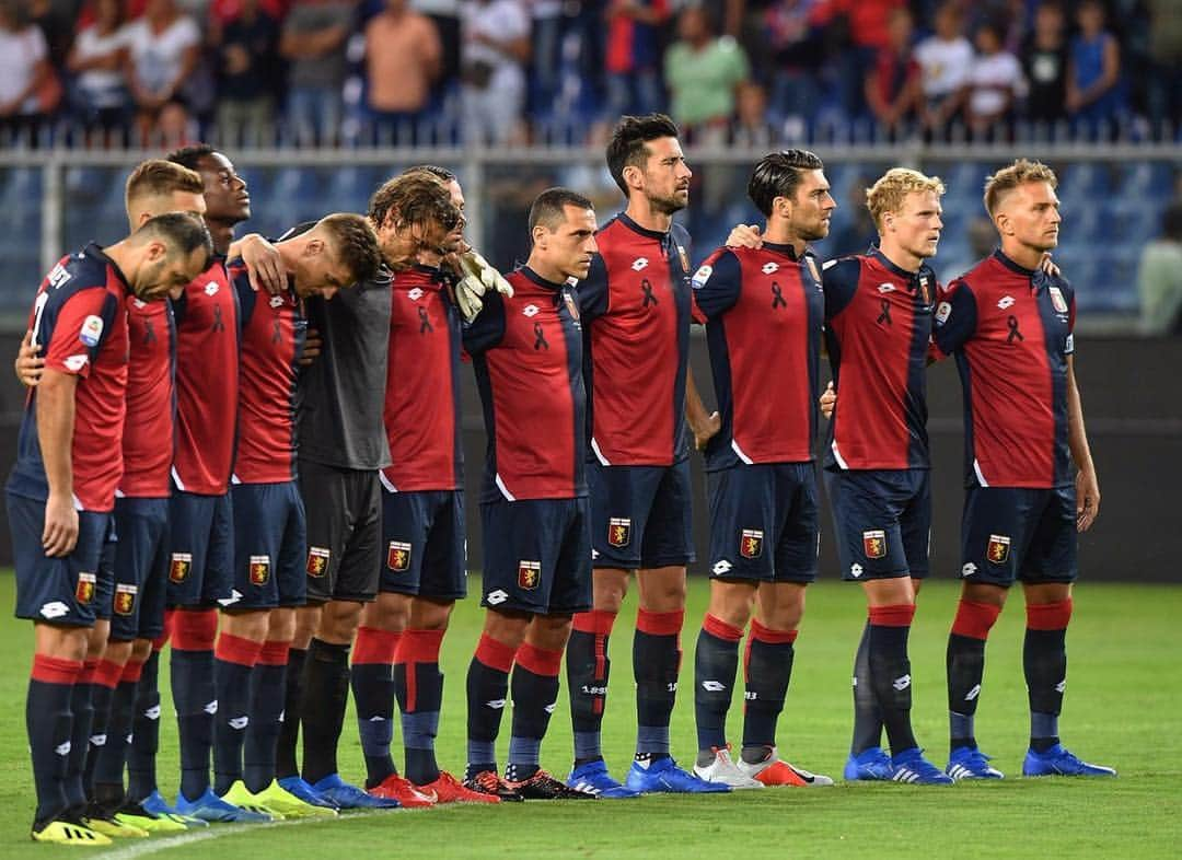 オスカル・ヒリェマルクのインスタグラム：「Genoa!🔴🔵」