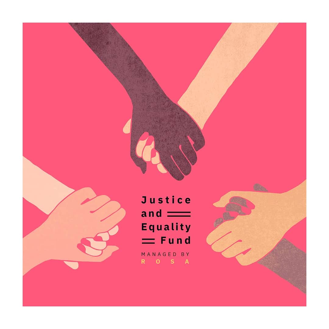エマ・ワトソンのインスタグラム：「🚨📞 Calling all UK organisations & grassroots activists - don’t forget the Justice and Equality Fund is open for applications! ••• 🤲🏼💞 This fund, catalysed by the UK #TimesUp movement, and hosted by Rosa, the UK’s women’s fund, supports those working to bring an end to sexual harassment and abuse in our workplaces and communities across the UK. ••• 📋✍🏼 Find out more about how to apply here: http://www.rosauk.org/how-to-apply/justice-and-equality-fund-2/ ••• 👉🏼✨ Here is the link if you would like to donate: https://www.gofundme.com/Justice-and-Equality-Fund ••• #MeToo #JusticeAndEqualityFund」