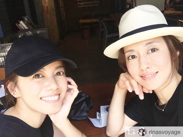 中林美和さんのインスタグラム写真 - (中林美和Instagram)「LAでも韓国でも、 旅先でいつも助けてくれるリナ。 今回もたくさんお世話になりました。 いつもありがとうー♡ . #いつ見ても美人 そして #お料理上手 の #高木りな  #尊敬しちゃう #いつもありがとう ♡ . #Repost from @rinasvoyage  Welcome to Korea🇰🇷✨ 韓国に来ている美和ちんとcatch up👯‍♀️✨少しでも逢えてよかった💗ソウルは毎日40℃近いので観光も大変そう😭☀️💦 #웰컴투코리아 친구와 오랫만에 보내는 시간! 근데... 날씨때문에 힘들겠다... #덥다더워 ... #seoul #korea #summer #friendstime #韓国 #ソウル #暑い #暑すぎる #これから韓国来る方ホント暑いので気をつけて下さいね #それにしても美和ちん二児の母に見えない美しさ」8月3日 12時29分 - miwanakabayashi