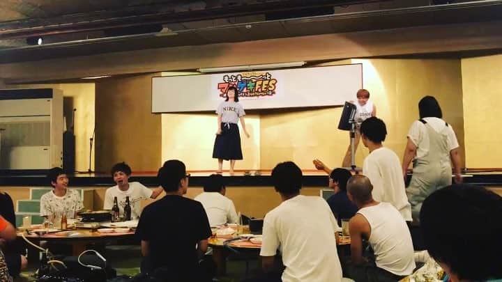 池田真一のインスタグラム：「【この動画は3個に分かれます！ 絶対に全部見て下さい！】 マンゲキフェス打ち上げ第5弾 蛙亭 岩倉 いなかのくるま ちろる 紅しょうが 熊元プロレス  破壊力半端ないです！  #マンゲキフェス #蛙亭 #いなかのくるま #紅しょうが」