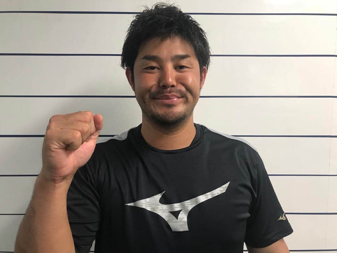 宮崎敏郎のインスタグラム：「藤岡さん勝利おめでとうございます！ ナイスピッチング！」