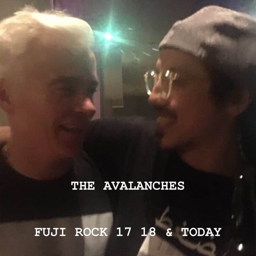 森田 幸助のインスタグラム：「15年以上お店のBGM✨ ロビーありがとう🇦🇺🇯🇵 #THEAVALANCHES」