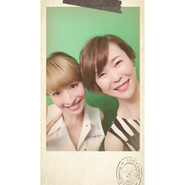 名塚佳織さんのインスタグラム写真 - (名塚佳織Instagram)「(۶•̀‪ᗜ‬•́)۶がおがおーっ！！ 『ぷよクエ公式生放送 夏のコラボスペシャル2018』 ご視聴！ ありがとうございましたー！！ byドラコ 楽しんでいただけましたか〜♡？ byミーシャ カフェメニューに 私も加えてもらえるといいけど… byサリヴァン #エヴァ #コラボ に #ドラコ も参戦で 嬉しい限りです！！ by名塚 笑 これからも #ぷよぷよ を 宜しくお願いします♪ by一同 見逃した方はこちら！ ↓↓↓ https://m.youtube.com/watch?v=4D4NIe_b8WI #園崎未恵 さん #佐倉薫 さん #河野ひより さん #名塚佳織  #ぷよクエ」8月4日 23時46分 - nazuka_kaori424