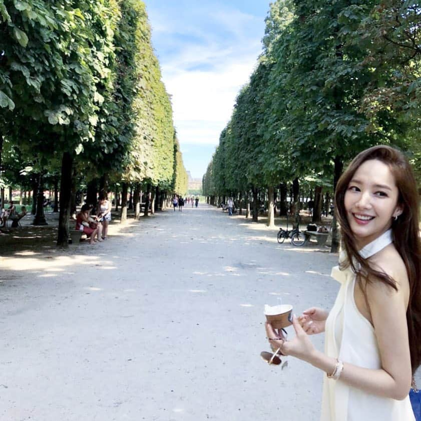 パク・ミニョンさんのインスタグラム写真 - (パク・ミニョンInstagram)「#jardindestuileries 🌳」8月5日 0時39分 - rachel_mypark