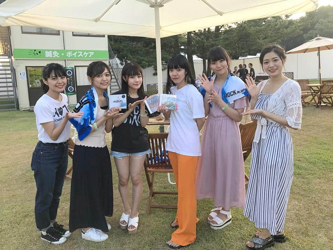 清司麗菜さんのインスタグラム写真 - (清司麗菜Instagram)「NGTライブ後に、あいみょんさんのライブを鑑賞させて頂きました！✨ ㅤㅤㅤㅤㅤㅤㅤㅤㅤㅤㅤㅤㅤ 生で聞くあいみょんさんの歌声は、CDよりもテレビよりも100倍以上の迫力でした！！！！！！！！！😳✨もう、あゆたろうとつぐみんと3人で興奮しっぱなしでした😂 ㅤㅤㅤㅤㅤㅤㅤㅤㅤㅤㅤㅤㅤ またあいみょんさんのライブ行きたい😭✨ ㅤㅤㅤㅤㅤㅤㅤㅤㅤㅤㅤㅤㅤ #rockinjapan #あいみょん さん」8月4日 22時25分 - seiji_0007