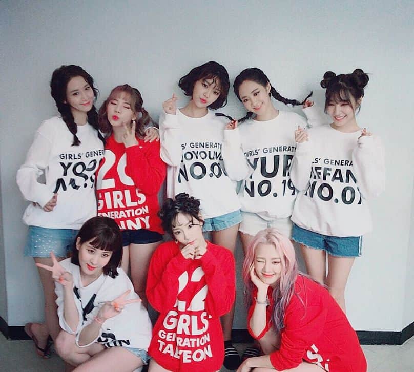 ユナさんのインスタグラム写真 - (ユナInstagram)「#GG4eva  소녀시대 11주년💕 소시&소원 축하해 고마워 사랑해😘 #GG11thanniversary  #융스타그램」8月5日 9時13分 - yoona__lim