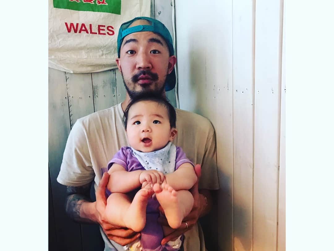 Ryota さんのインスタグラム写真 - (Ryota Instagram)「I finally met his baby, he's so cute! I can't wait to hang out with our babies together!😁😁」8月5日 21時31分 - ryota_0809