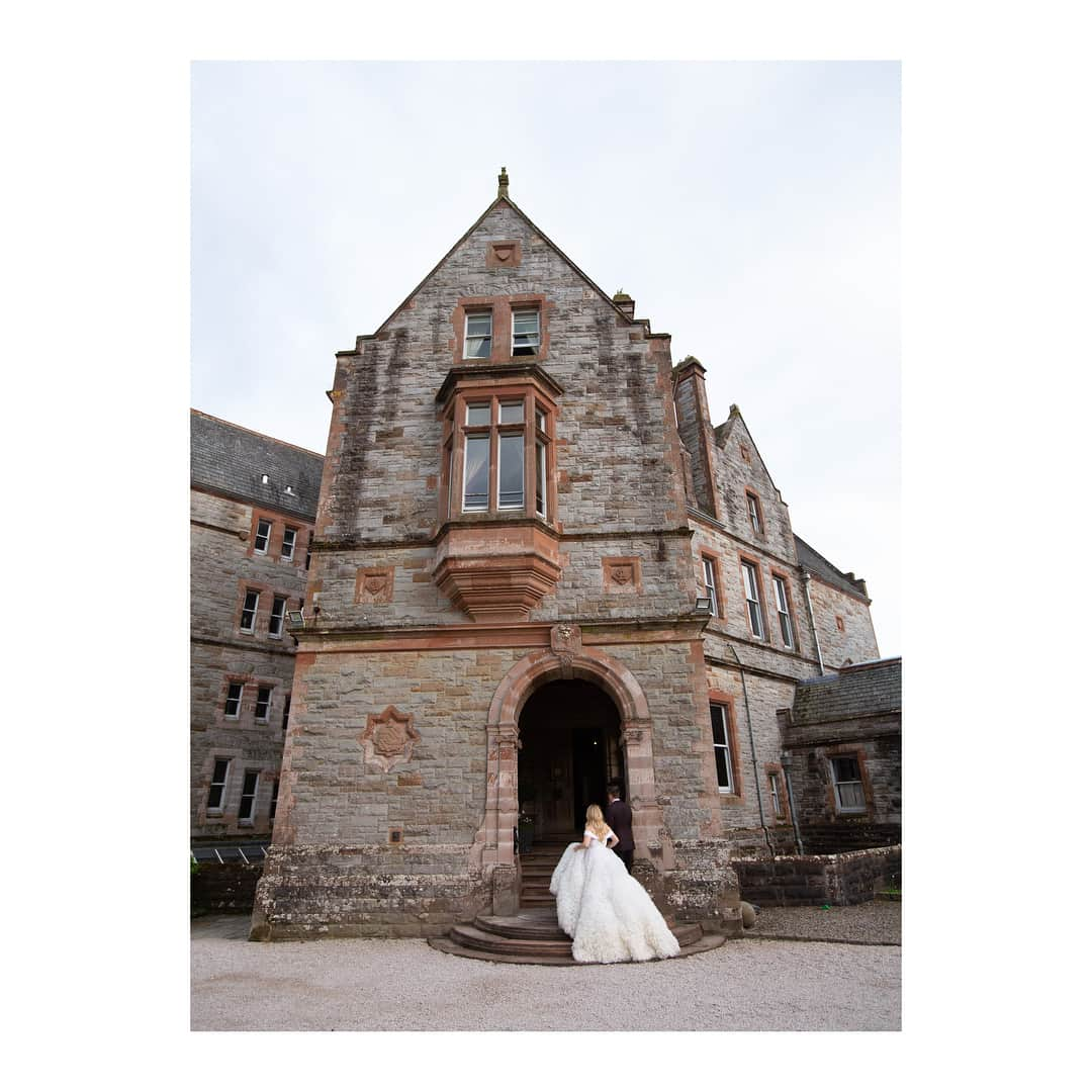 サーシャ・ピーターズさんのインスタグラム写真 - (サーシャ・ピーターズInstagram)「An absolute dream come true. Thank you to every single person who made our wedding week spectacular. 📷: @elizabethmessina」8月5日 22時15分 - sashapieterse