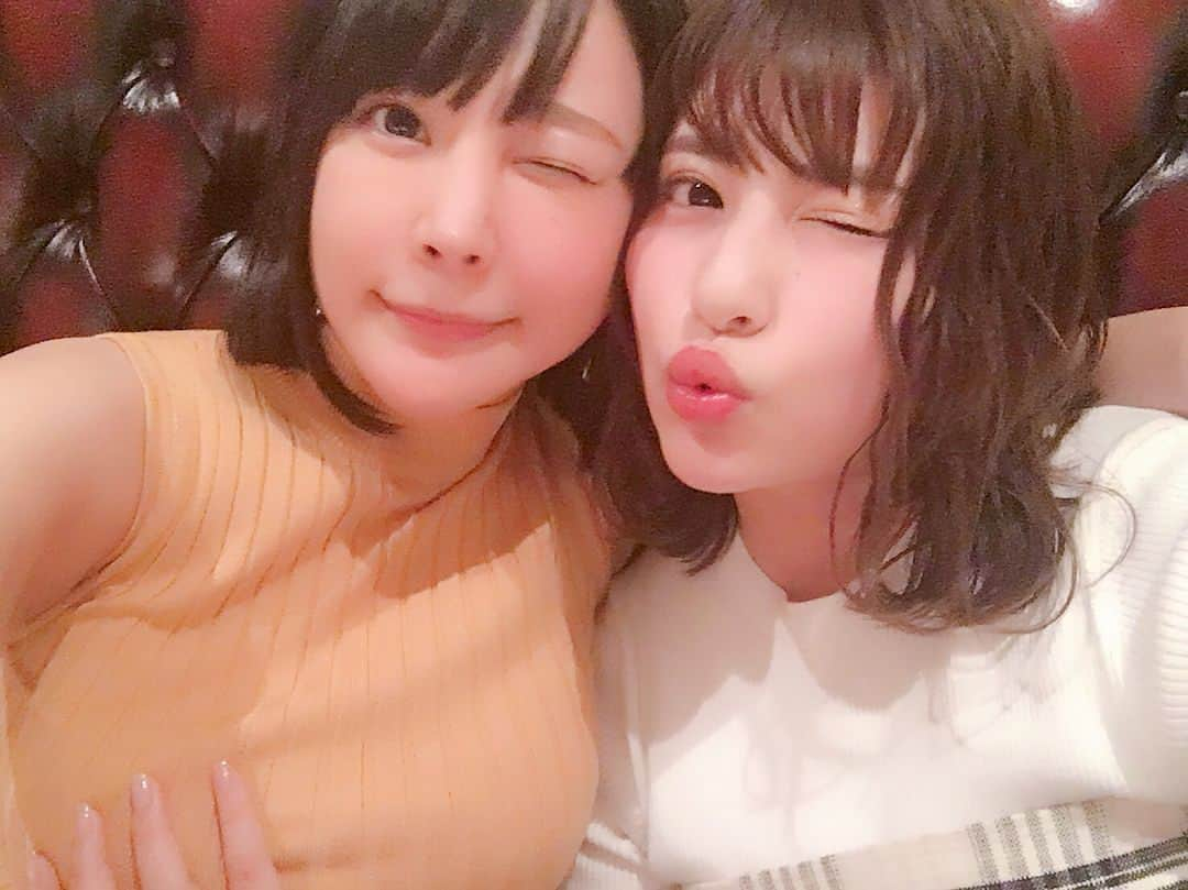 早川瑞希さんのインスタグラム写真 - (早川瑞希Instagram)「ありさちゃんとやっっっとご飯行けた… ありさちゃんからいっぱい マイナスイオン吸収したよ〜(要するに、癒されて元気を貰ったということです👼💖) #羽生ありさ#はにゅうありさ#早川瑞希#はやかわみずき#焼き肉#初ごはん#楽しすぎた#酔っ払った#マイナスイオン#でてた#大好き#好きが止まらない」8月6日 1時12分 - wakamiyahazuki