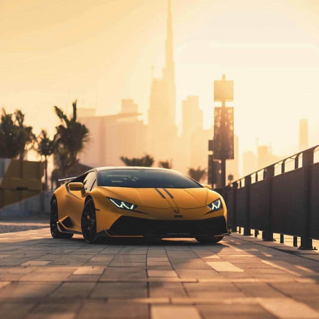 Lamborghiniのインスタグラム：「- HURACAN - #Sunday #lamborghini」