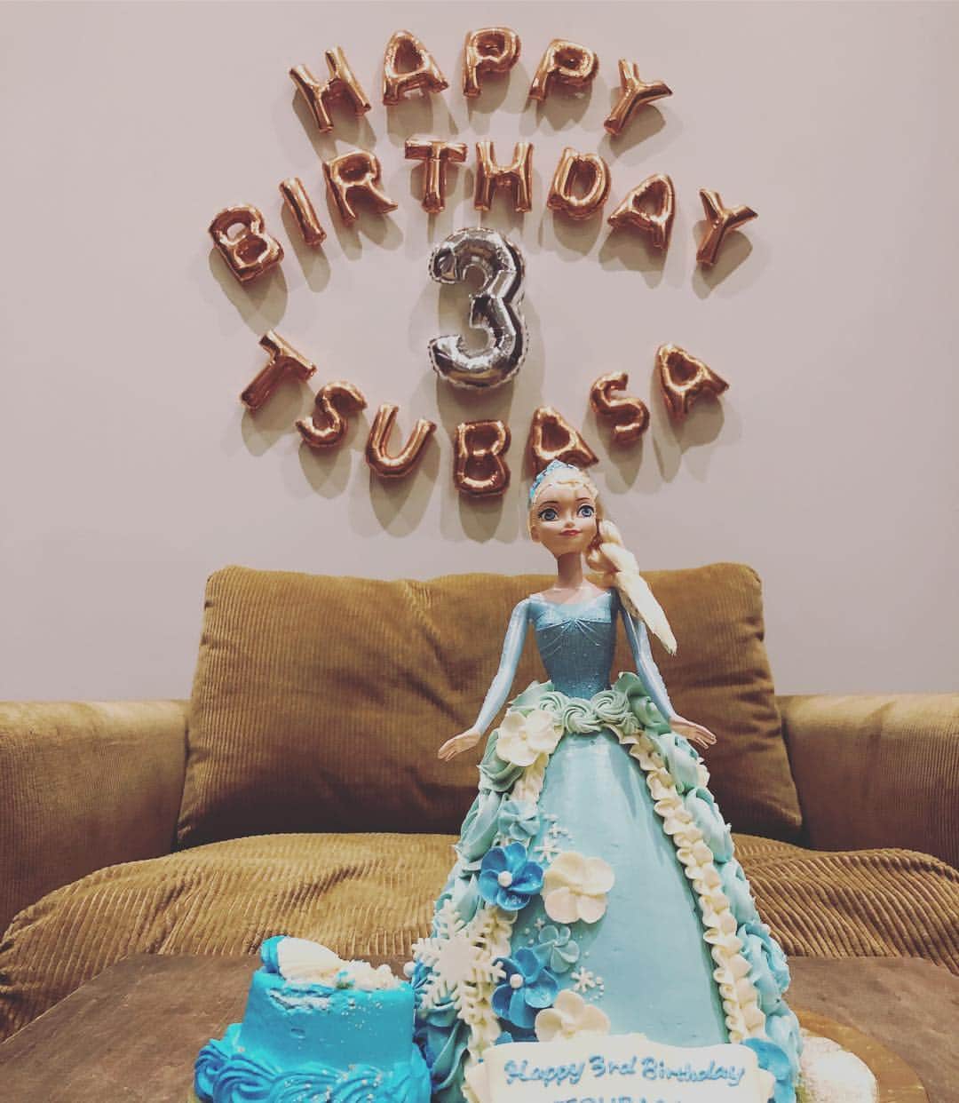 藤本美貴さんのインスタグラム写真 - (藤本美貴Instagram)「娘の3歳のお誕生日♡  ブログもアップしました。  #ドルチェマリリッサ」8月6日 9時24分 - mikittyfujimoto
