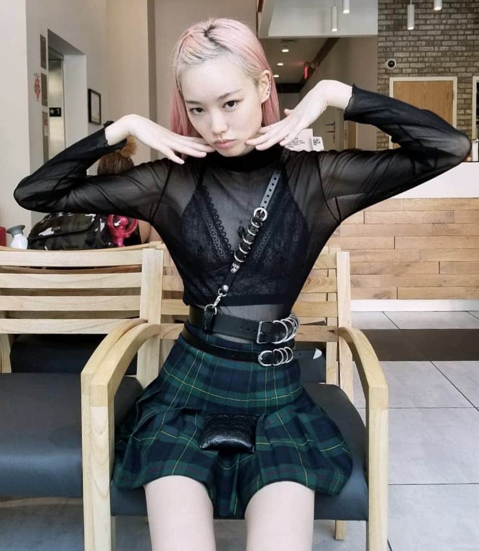 フェルナンダ・リーのインスタグラム：「🌿love you @yehaleung🌿」