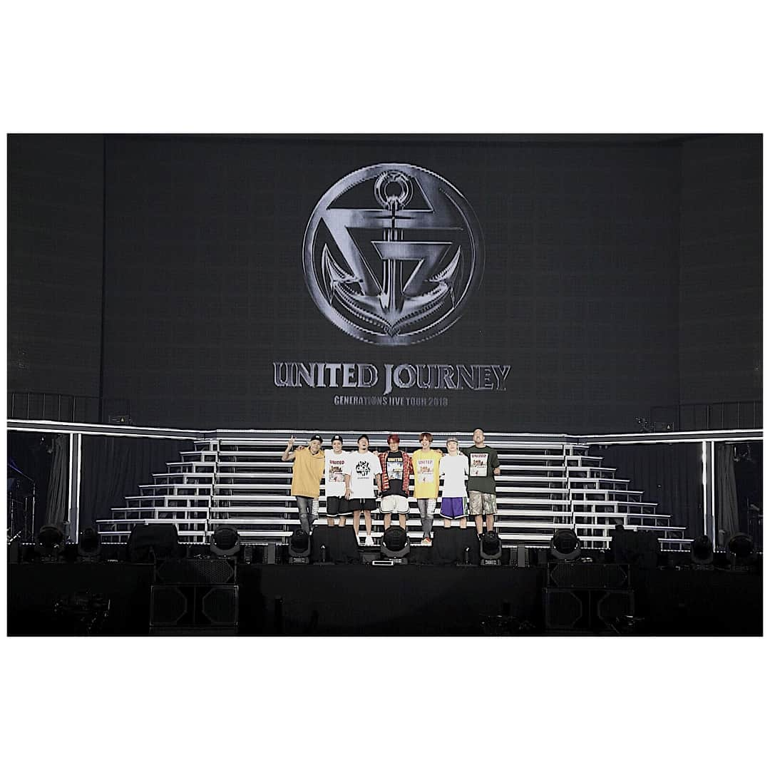 白濱亜嵐さんのインスタグラム写真 - (白濱亜嵐Instagram)「⚓️UNITED JOURNEY⚓️ Thank you for coming to our show.  We never stop and go higher with love fans👊🏼 #UNITEDJOURNEY #GENERATIONS #てか涼太テレビ出てる #昨日打ち上げいたよね？ #元気かよ #僕は見事にソファで起床 #身体5トンの重さ #コンタクトレンズパッサパサ」8月6日 12時13分 - alan_shirahama_official