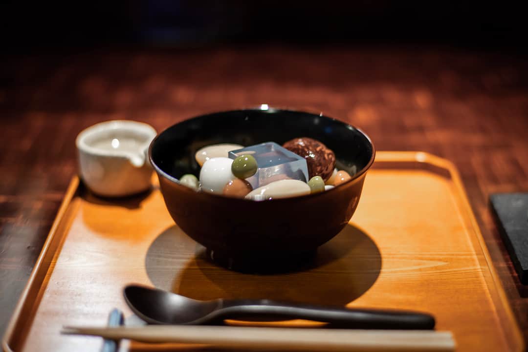 中野晴代さんのインスタグラム写真 - (中野晴代Instagram)「・ 他にも京都の素敵なお店、 たくさんまわりました！ ・ 丹 茶菓円山 ARABICA Lorimer Kyoto MALDA TWOTONE リンデンバウム ホテルカンラ京都 ・ 一緒に行ったお友達が調べてくれたお店や、 やこちゃんオススメのお店など♪ ・ 暑かったけど大満足な旅でした✨ ・ ・ #京都 #京都カフェ #京都カフェ巡り #京都グルメ #京都ランチ #ARABICA #茶菓円山 #Lorimerkyoto #twotone #MALDA #丹 #kyoto #kyotojapan #kyotofood #kyototrip」8月6日 15時56分 - haruyonakano