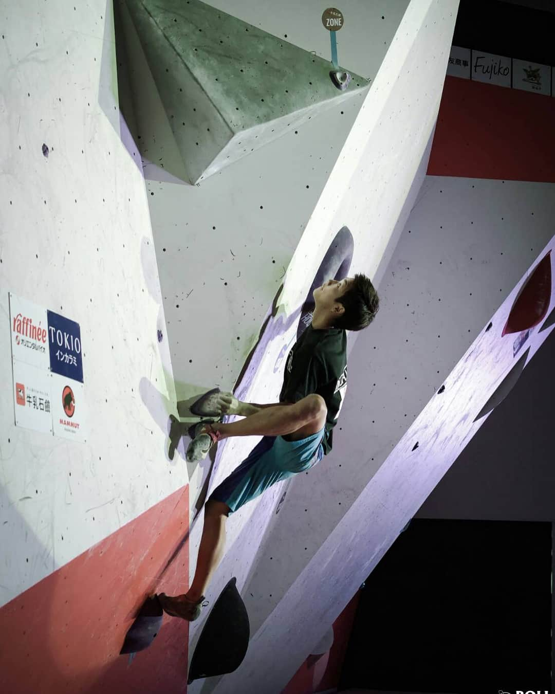 渡邉海人さんのインスタグラム写真 - (渡邉海人Instagram)「Master of Bloc is over. I got second 🥈🥈🥈 Good competition good route!! Congrats @odenpyon 🙌 📸 @rollfilm_suck」8月6日 18時59分 - kaito_8611