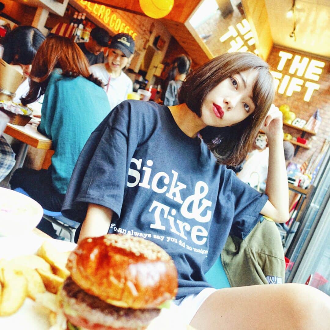 SHIZUKAのインスタグラム：「. 芋如来メイとSHIZUKA LOVELACE による 【LOVE SPROUTS】 LOOK公開&販売開始です！  数に限りがあるのでお早めに♥︎ . タグ付けからLOVE SPROUTSのインスタアカウントに飛べて、そこからWEB STOREに飛べます！」