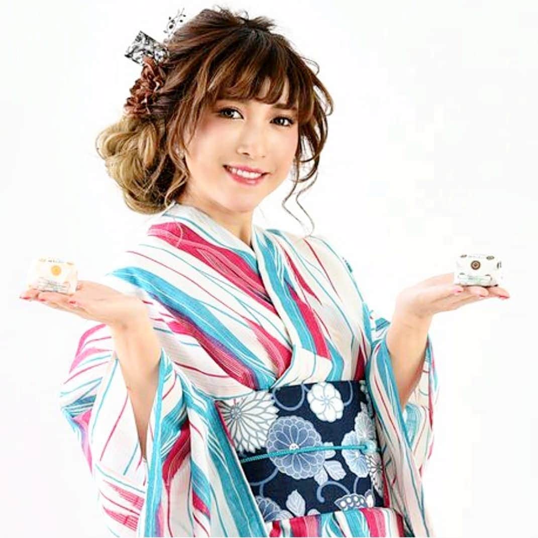 石関友梨のグルメインスタ