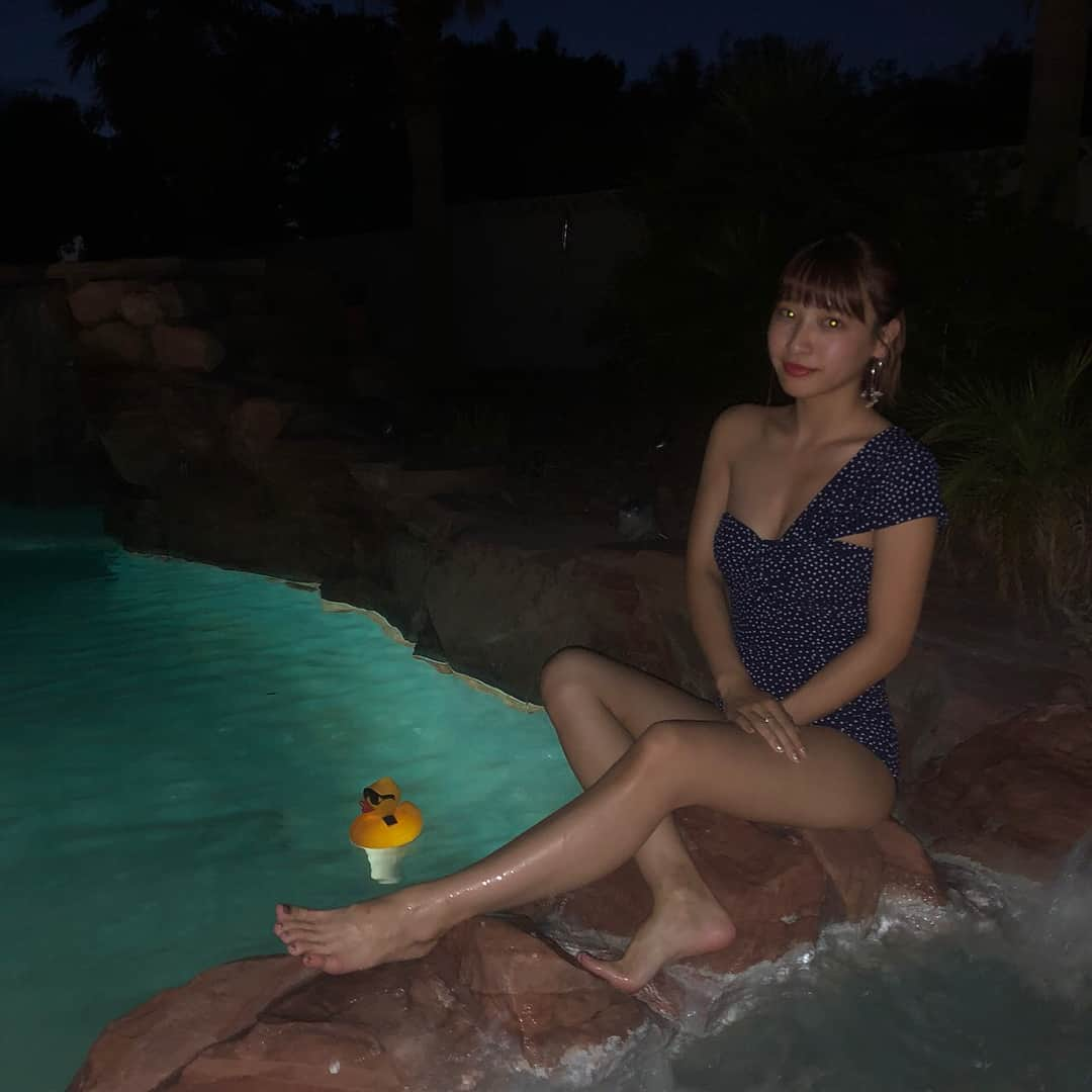 橋本耀さんのインスタグラム写真 - (橋本耀Instagram)「night pool💙」8月8日 19時19分 - hikarihashimoto_official