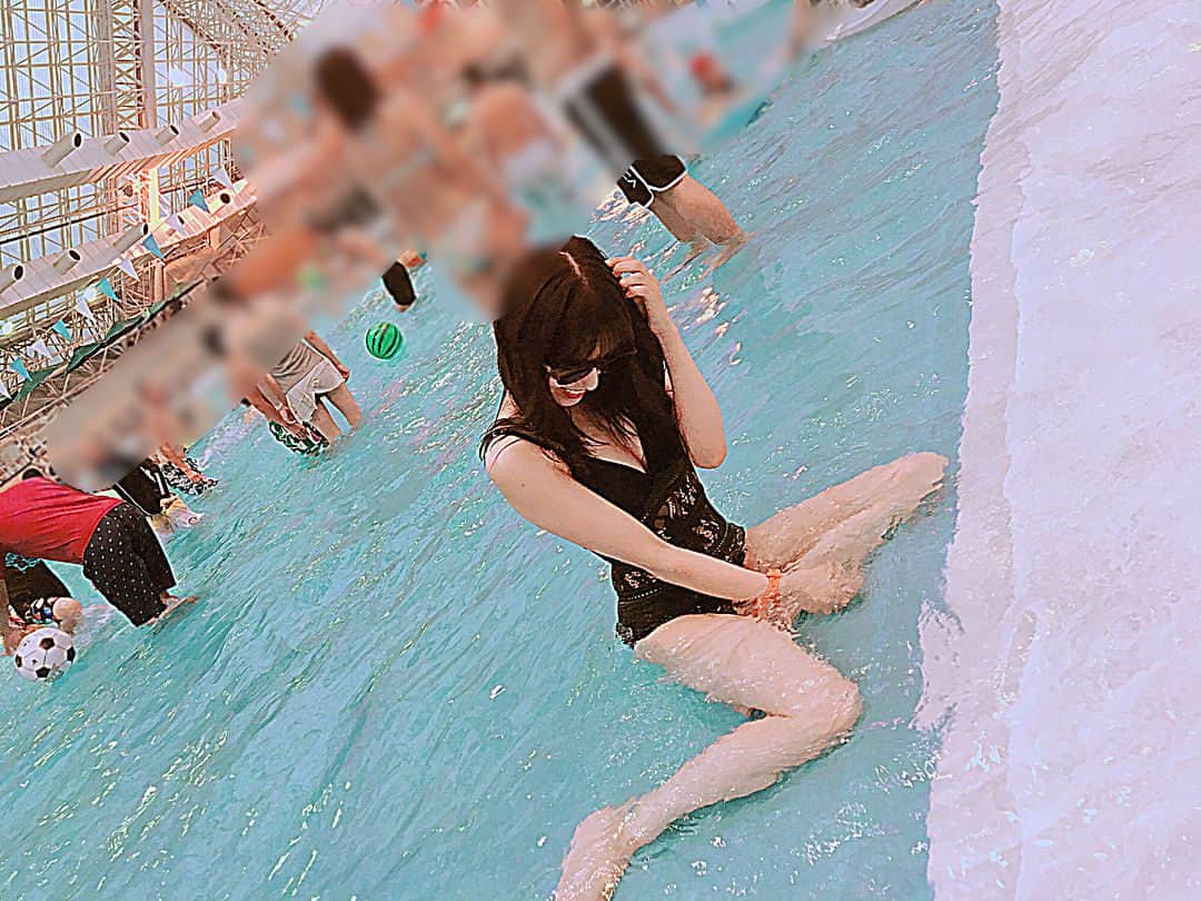 小嶋菜月さんのインスタグラム写真 - (小嶋菜月Instagram)「👙💜 ． ． 次は海に行きたい🏝⛱ ． ． 実はね、今年はまだ新しい水着が 4個もあるの👙💋 ． ． 一緒に海行ってくれる人〜？😘 ． ． #プール #サマーランド #サマラン #水着 #海 #行きたい #連れてって #👙」8月8日 19時36分 - kojimanatsuki_offical