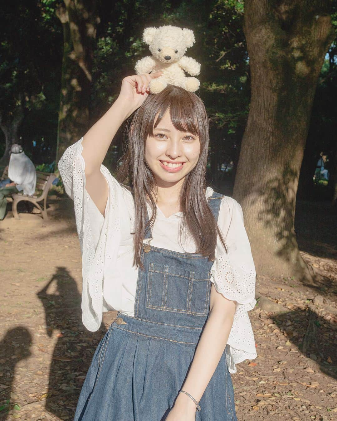 沖口優奈さんのインスタグラム写真 - (沖口優奈Instagram)「くまたろうくんと🐻  #カメラ #写真 #ミラーレス #ミラーレス一眼  #olympus  #アイドル #idol」8月9日 2時41分 - yuna_okiguchi_