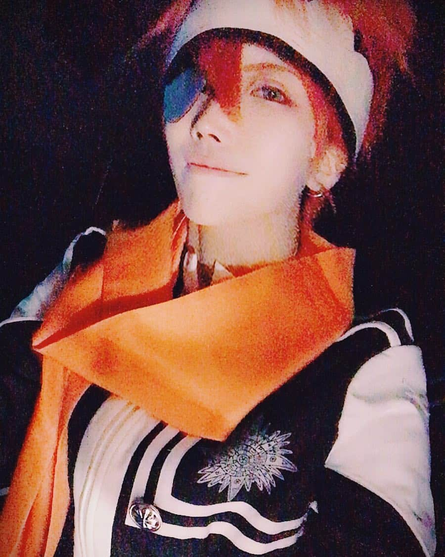 優衛門（YUEMON）さんのインスタグラム写真 - (優衛門（YUEMON）Instagram)「Happy Birthday Lavi🐰🎁✨ 💪#dgrayman #lavi #dgraymancosplay」8月10日 0時18分 - yuuuojisan