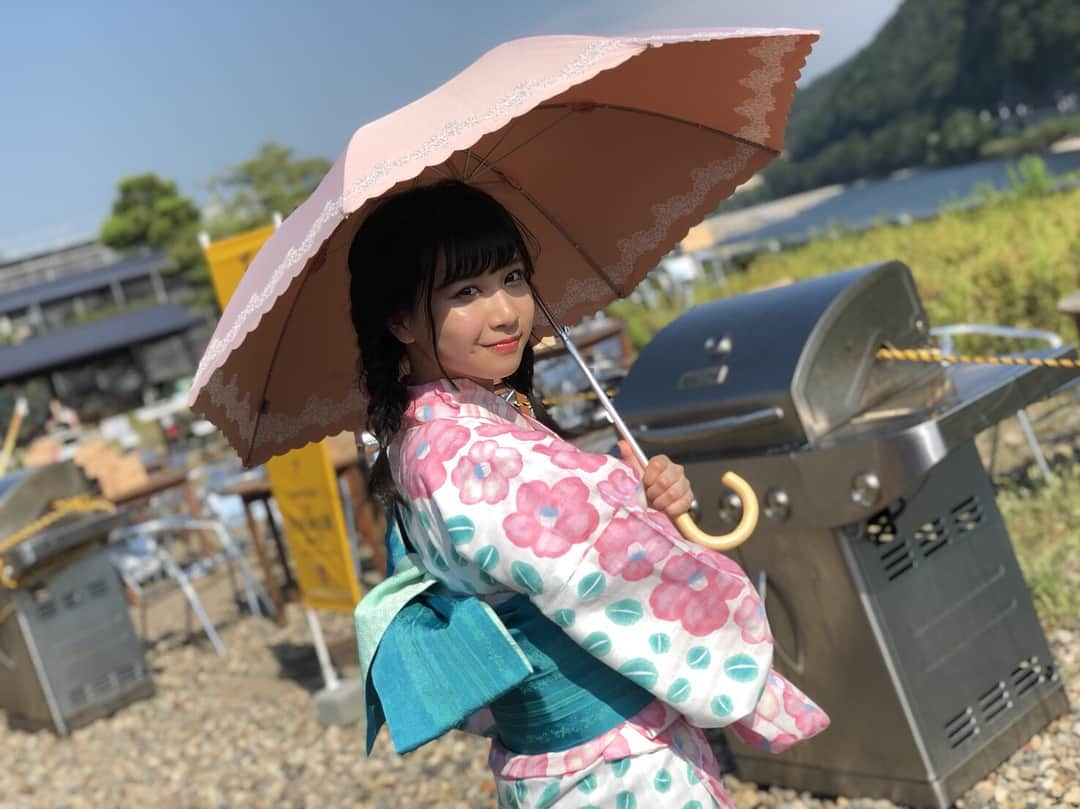 須田亜香里さんのインスタグラム写真 - (須田亜香里Instagram)「8月4日(土) BS11・ぎふチャン「岐阜・清流長良川　第73回全国花火大会」生中継 2人の写真は私が撮りました💕  #岐阜 #長良川 #かき氷 #浴衣 #花火 #bs11 #ぎふチャン #ske48」8月9日 19時31分 - akarisuda