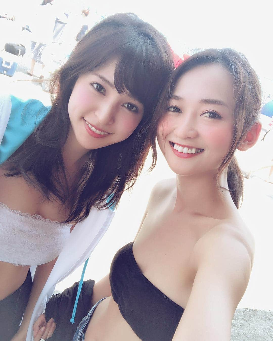 山吹香織さんのインスタグラム写真 - (山吹香織Instagram)「花ちゃんと海🏝💓 暑かったけど楽しかったなぁ☺️✨ ・ ・ ・ #お仕事#お疲れ様#逗子#逗子海岸 #夏#summer #海 #sea#happy#smile #水着#ビキニ#bikini #夏女 #夏最高 ですね💗 #仕事でした 🤣 #夏満喫しよ 🌴」8月9日 20時16分 - kaori_yamabuki