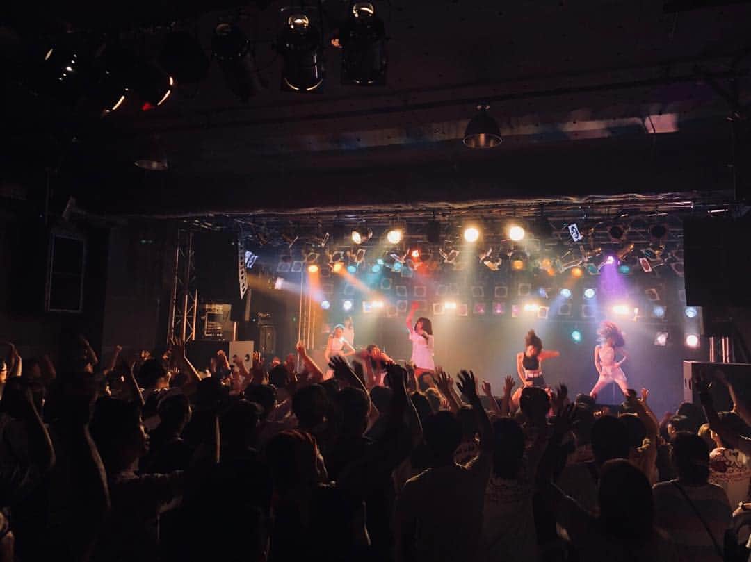 吉田凜音さんのインスタグラム写真 - (吉田凜音Instagram)「名古屋ツアー初日 ありがとうございました 最高に楽しかった！また！ 大阪明後日待ってます」8月9日 21時20分 - rinne1211
