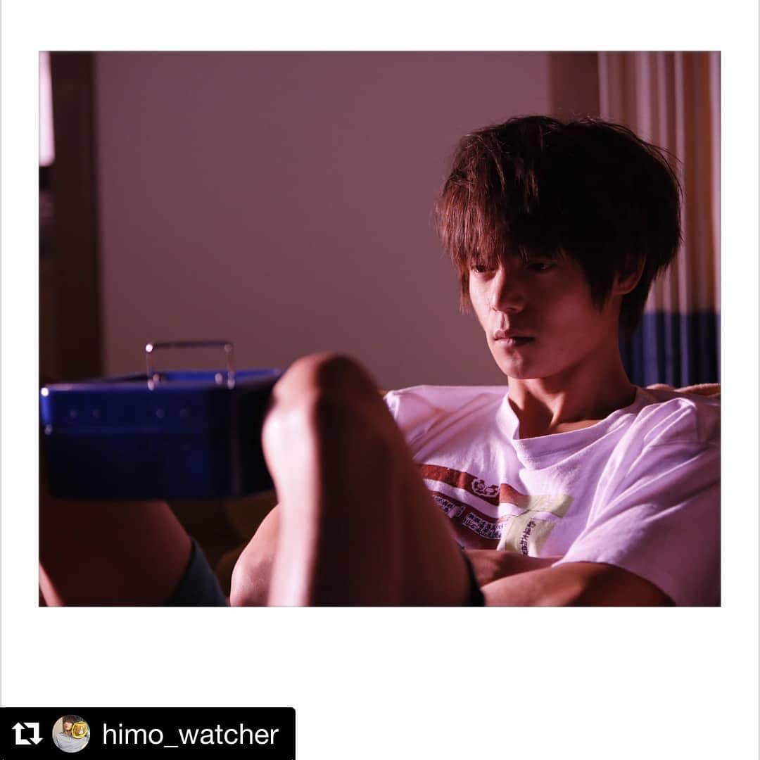 テレビ朝日「ヒモメン」のインスタグラム：「#Repost @himo_watcher ⠀ 今日からルールを設けた。⠀ ⠀ 仕事を探すか、家事をしたら、この金庫に入っているお小遣いを渡す。⠀ ⠀ #ゆり子が設けた新ルール⠀ #翔ちゃん⠀ #暗証番号を解こうと悩み中🤔⠀ #というか悩む前に⠀ #働け😂😂😂⠀ #開けられるか、諦めるか⁉️⠀ #明日に続く⠀ #土曜ナイトドラマ⠀ #ヒモメン⠀ #第3話⠀ #来週は30分遅れでスタートです⚠️⠀ #8月11日(土)23時45分～」