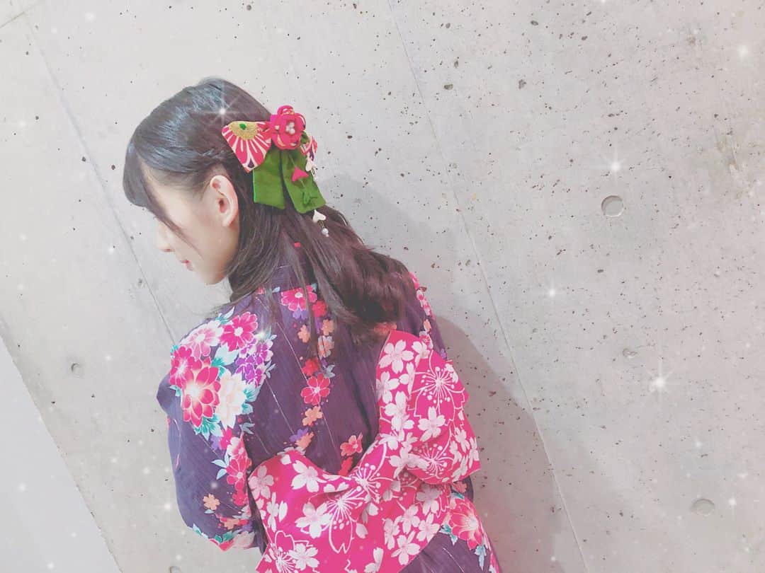 堺萌香のインスタグラム：「. . 今年初の浴衣🐱 . . 握手会ありがとうございました♡ . . . #浴衣 #へアアレンジ #ハーフアップ #握手会 #hkt48 #akb48 #ジャーバージャ」