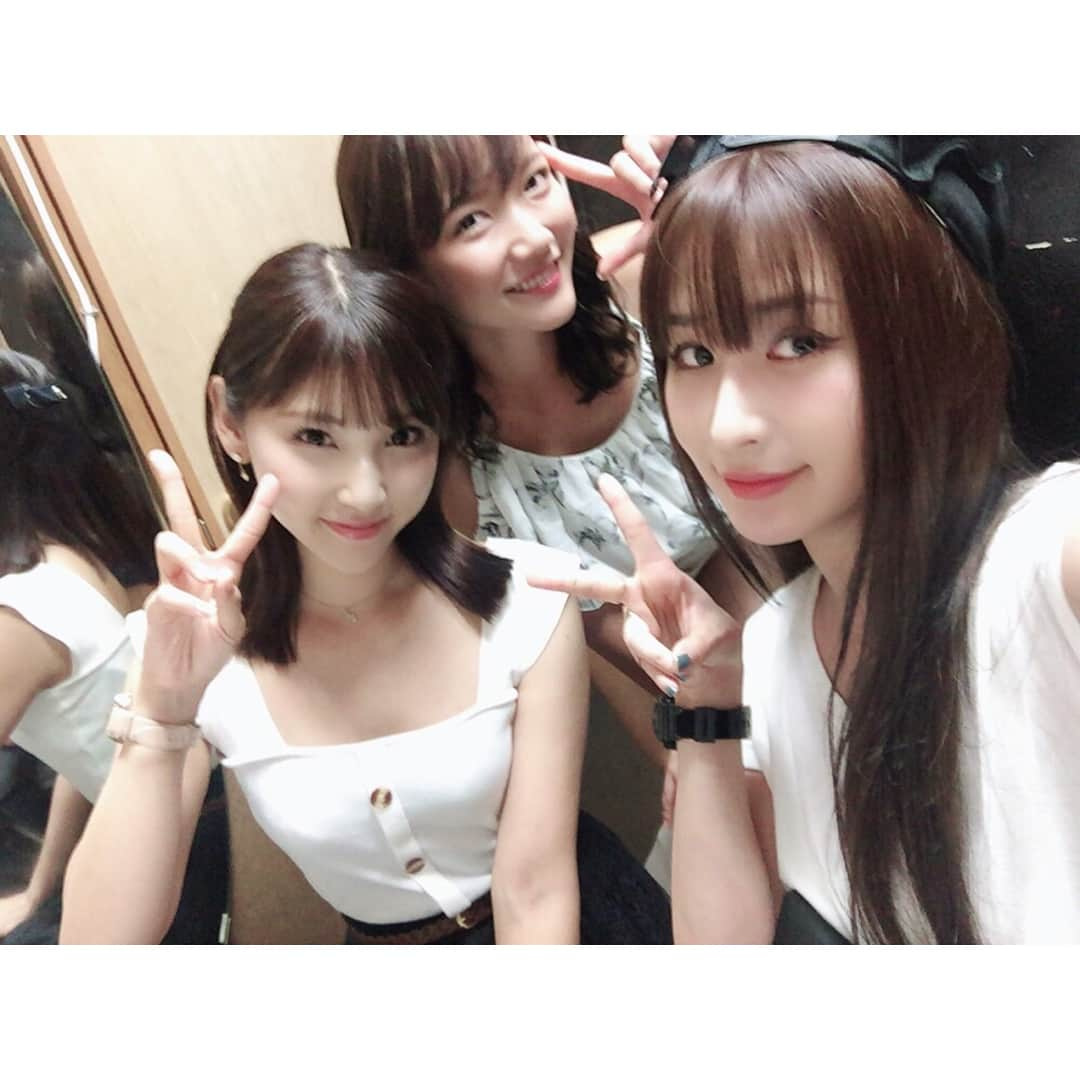 森脇亜紗紀さんのインスタグラム写真 - (森脇亜紗紀Instagram)「gm 🌈🖤 昨日はステ☆ミュ公開収録 ありがとうございました💓 ぱんちゃんとMC初コンビでした❤︎ 沢山の方が会いにきてくれて 楽しかったーー！✨ 朝からバタバタだった疲れも ふっとんだよ☺︎♥️ ・ 偶然にもみんなモノクロcode ☺︎❤︎ #ステラ☆ミュージックDRIVE! #ラジオ#市川うららfm#MC #ありがとうございました 💓 #今日からみんなお盆休みかな」8月11日 10時24分 - asaki516