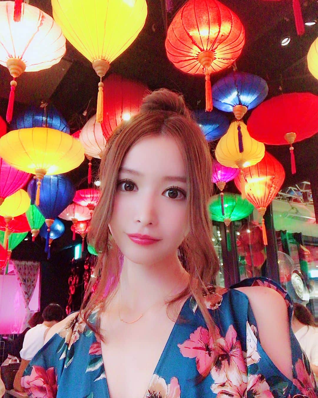 吉見衣世のグルメインスタ