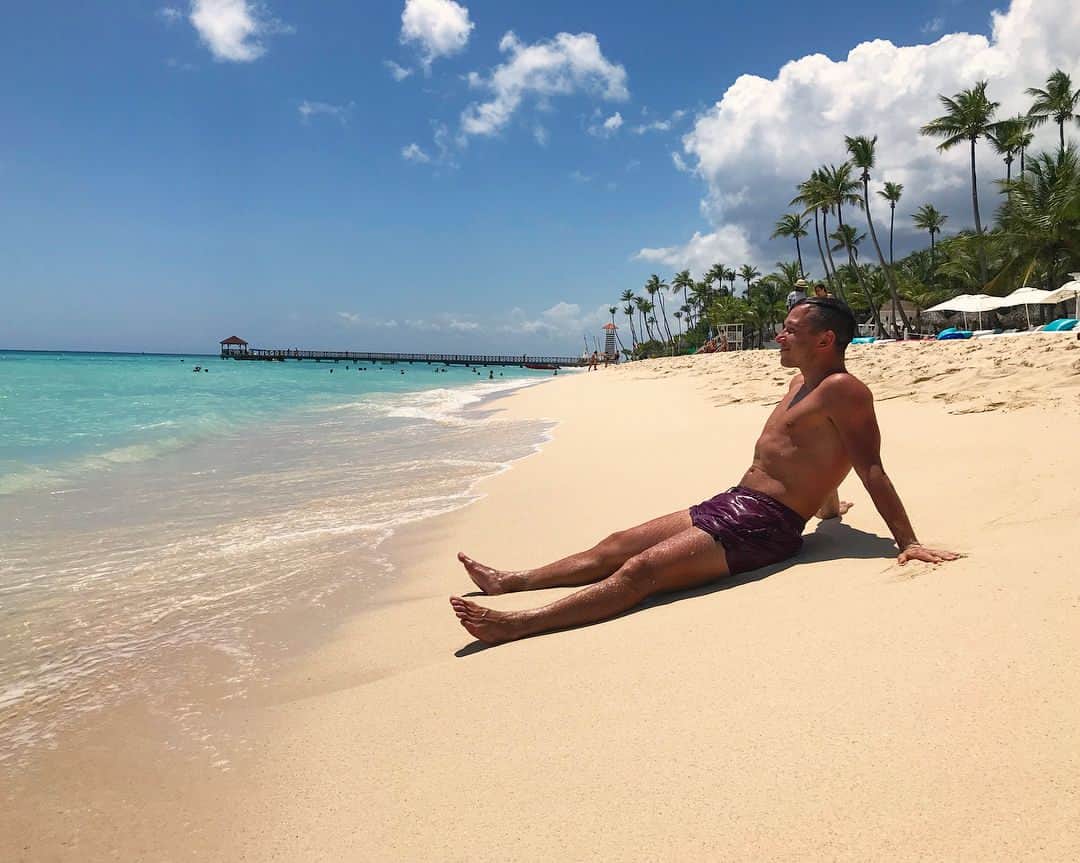 オレクシイ・ビチェンコのインスタグラム：「#dominicanrepublic#bayahibe#paradise#summer#2018#mood#fun#lovethis#beautiful#alexeibychenko」