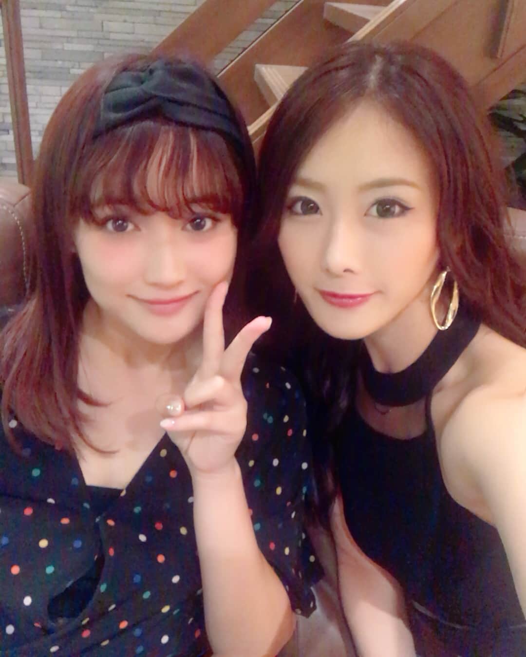 のインスタグラム：「#AbemaTV 『 #私の年下王子さま 』 今日よる10時から第5話放送です🔱 新章突入‼️ みんなチェックしてね❤️ ・ ・ ・ 写真は、大好きな初期メン🤳 ・ ・ ・ #年下王子 #土曜の夜は年下王子」