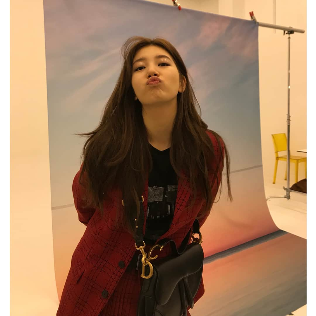 ペ・スジさんのインスタグラム写真 - (ペ・スジInstagram)「dazed. @dior」8月11日 20時20分 - skuukzky