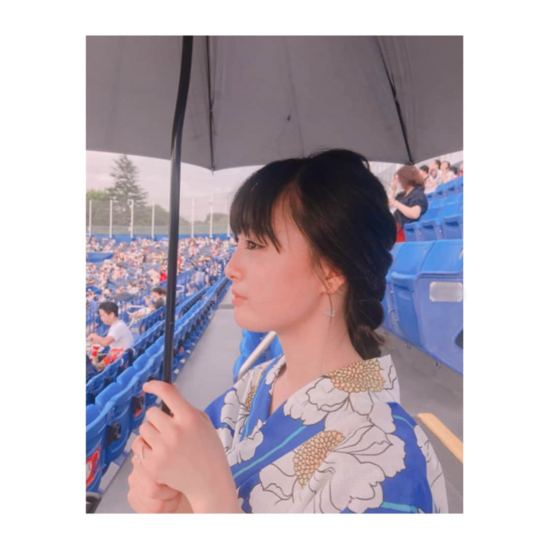 大友花恋さんのインスタグラム写真 - (大友花恋Instagram)「浴衣を着て花火。 平成最後の夏、目標達成しました🎆 #3枚目 #1年に1度やってくる #私とマネージャーさんの #密かなsnowブーム笑 #ずーっと楽しかった☺︎！ @yukatayasan.com_official」8月11日 21時46分 - karen_otomo