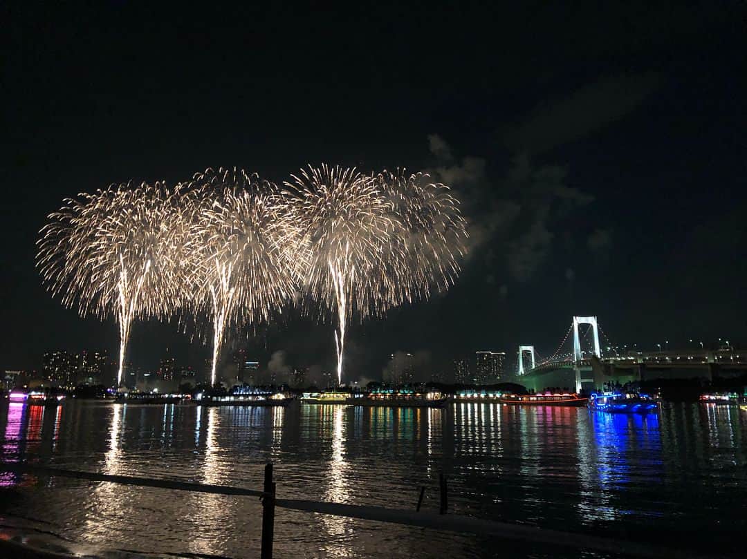 加護亜依さんのインスタグラム写真 - (加護亜依Instagram)「〜TOKYO FIREWORKS FESTIVAL EDOMODE〜 🎆🎇🎆🎇素晴らしかったです！」8月11日 22時18分 - ai.1988kg