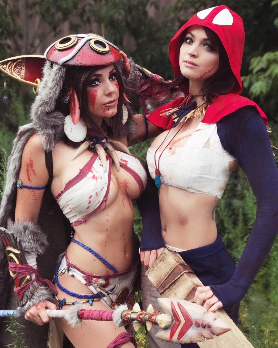 Jessica Nigriさんのインスタグラム写真 - (Jessica NigriInstagram)「PRINCESS MONONOKE AND ASHITAKA!! I REVAMPED MY MONONOKE and asked sweet bb @danielledenicola to make an Ashitaka to match me and HOLY FUCK I AM SO STOKED!  Mononoke/SAN costume and spear made by me! Ashitaka made by @danielledenicola !  Huge shout out to my inspiration @meishamock ! She is an absolutely incredible Mononoke and heavily inspired my redesign! Also a shoutout to @zachfischerart for helping me with the concept for the arms and legs! :D #mononoke #mononokecosplay #bostobfanexpo」8月12日 8時35分 - jessicanigri