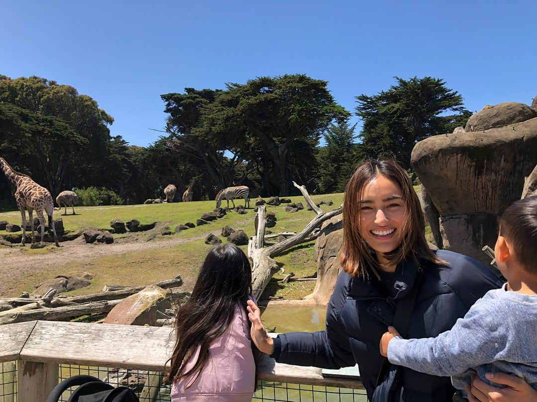 長谷川潤さんのインスタグラム写真 - (長谷川潤Instagram)「Summer 2018 楽しい時間も大変な時間も❤️長い夏休みが終わるのはちょっと寂しいけど、マミーの首肩ガッチガッチなのでちょっと休ませて頂きます💆🏻‍♀️✨ #momlife」8月12日 6時27分 - liveglenwood