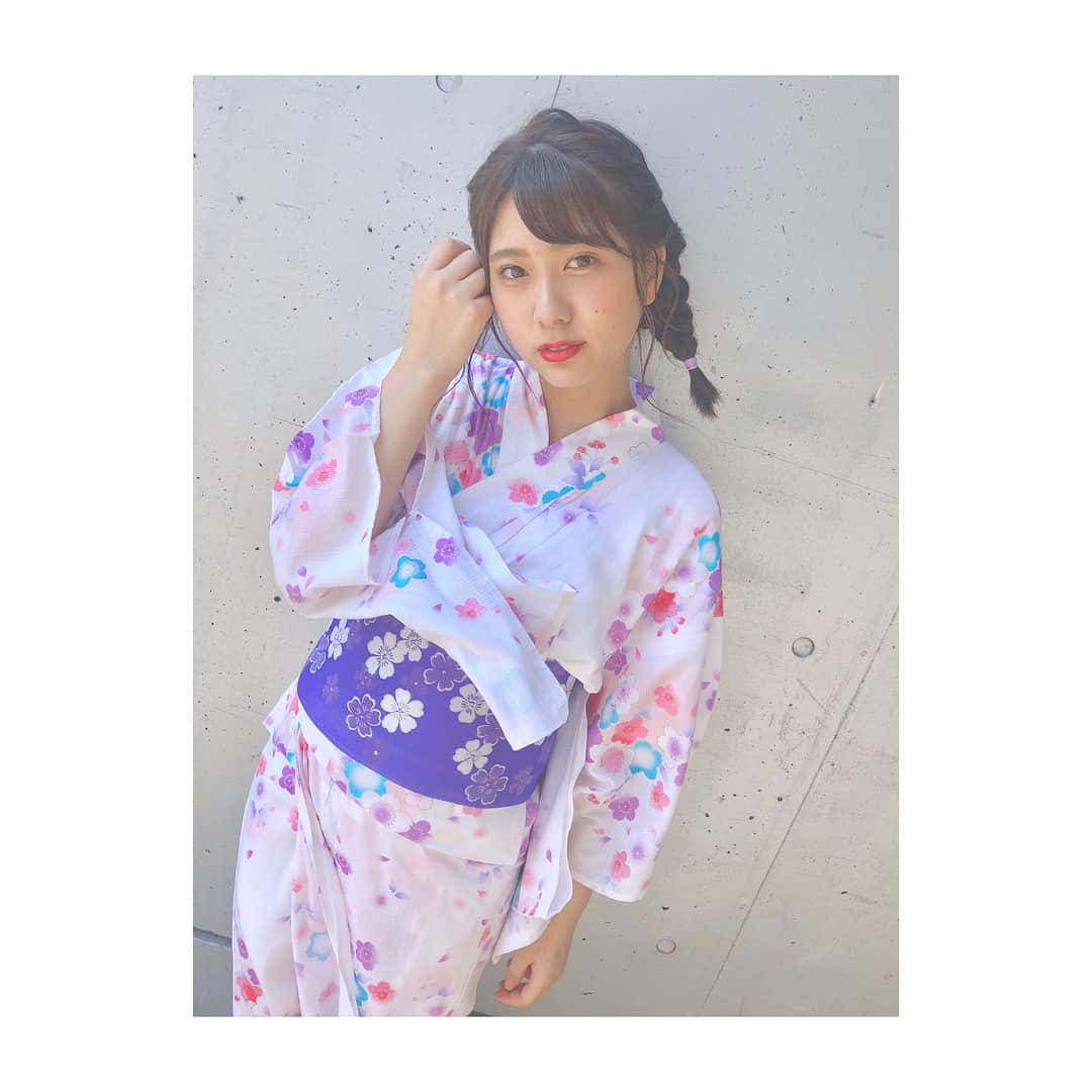 清水麻璃亜さんのインスタグラム写真 - (清水麻璃亜Instagram)「* 髪型はエビフライみたい🍤 もしくはキスの天ぷら」8月12日 17時36分 - gn___maria