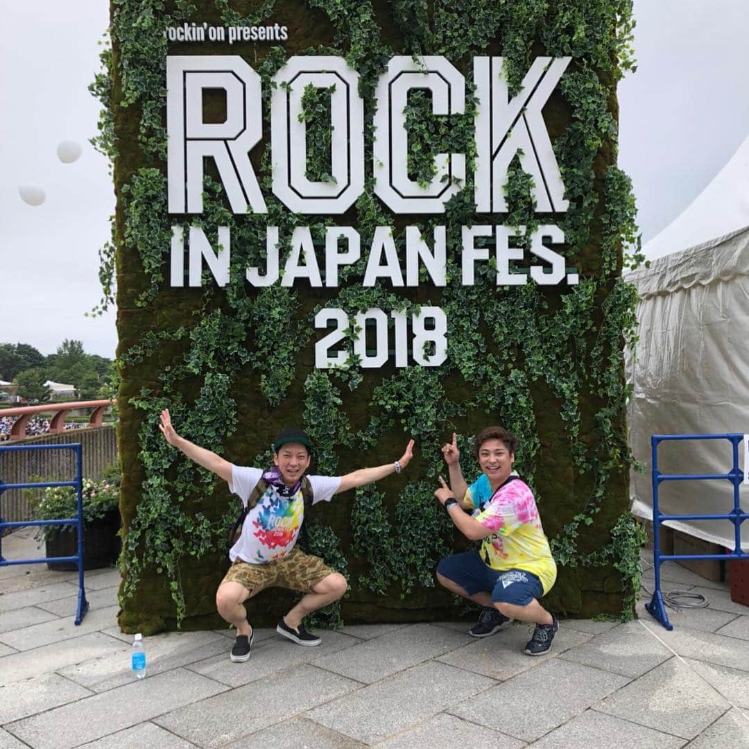 嶋佐 和也さんのインスタグラム写真 - (嶋佐 和也Instagram)「やって来ました！ロックインジャパンフェス2018！！ #rockinjapan  #rockin  #ロックインジャパン #ロッキン #はまやねん」8月12日 12時12分 - kazuyashimasanewyork