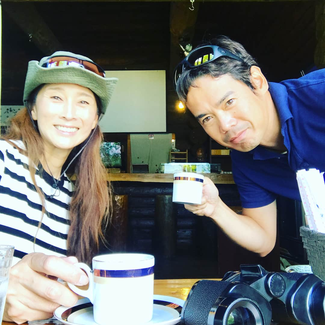 益子直美さんのインスタグラム写真 - (益子直美Instagram)「糠平湖湖畔にて。ステキなカフェでのんびり。  #糠平湖 #北海道  #上士幌町 #神秘羆塾 #カフェ」8月12日 13時31分 - naomi.masuko