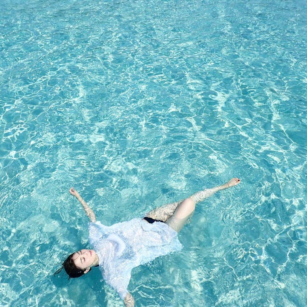 宮本茉由さんのインスタグラム写真 - (宮本茉由Instagram)「夏っぽいことしたいなぁ🐳 皆さんは夏休み満喫してますか？♡」8月12日 13時49分 - mayu_miyamoto_official