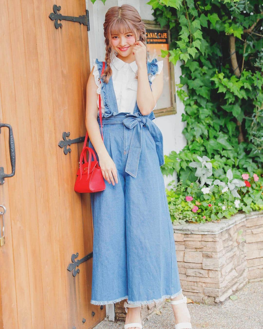 Popteenさんのインスタグラム写真 - (PopteenInstagram)「Popteen9月号の夏休み着回し総選挙☀️✨ガーリー派はなちょすの甘GALスタイルを参考にしてね😊💕ALLモデルの私服だよ🎀#Popteen #ポップティーン #9月号 #モデル私服 #着回し #夏休み #なちょす #徳本夏恵」8月12日 20時02分 - popteen_official