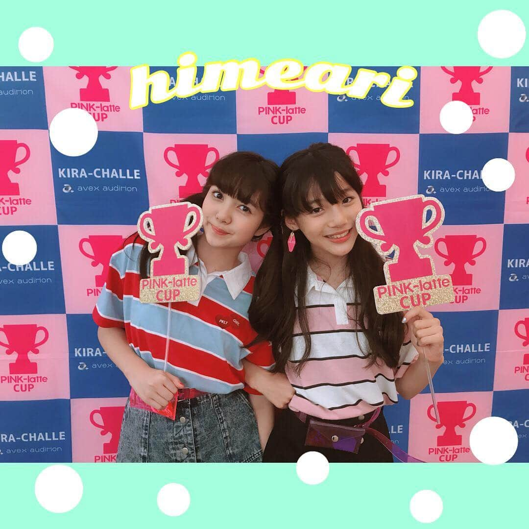 PINK-latte TV (ピンクラテTV) 公式さんのインスタグラム写真 - (PINK-latte TV (ピンクラテTV) 公式Instagram)「💖 #キラチャレ2018 #ピンクラテCUP 🏆 💖 ・ 伊丹&名取 は#ヒメアリ の2人がオフィシャルサポーターとして参加したよ👭💕 ★伊丹 伊丹に参加してくれた子は、積極的な子が多くて😳✨ 開始前から並んでくれたり、サイン色紙を用意してくれたり嬉しかったな〜！😍 ★名取 名取はちょっと恥ずかしがり屋さんが多かったの☺️ 一緒に写真を撮るのにも、緊張してくれたり…！ みんなの初々しい姿に、ヒメアリも初めての撮影を思い出して😌 モデルのお仕事もっともっと頑張ろうと思ったよ〜😆✨ ・ #PINKlatteTV #PLTV #PINKlatte #PLWM #ピンクラテTV #ピンクラテWEBモデル #ピンクラテ#YouTube#YouTuber#モデル #花田姫佳 #菅井純愛」8月12日 21時48分 - pinklatte_tv