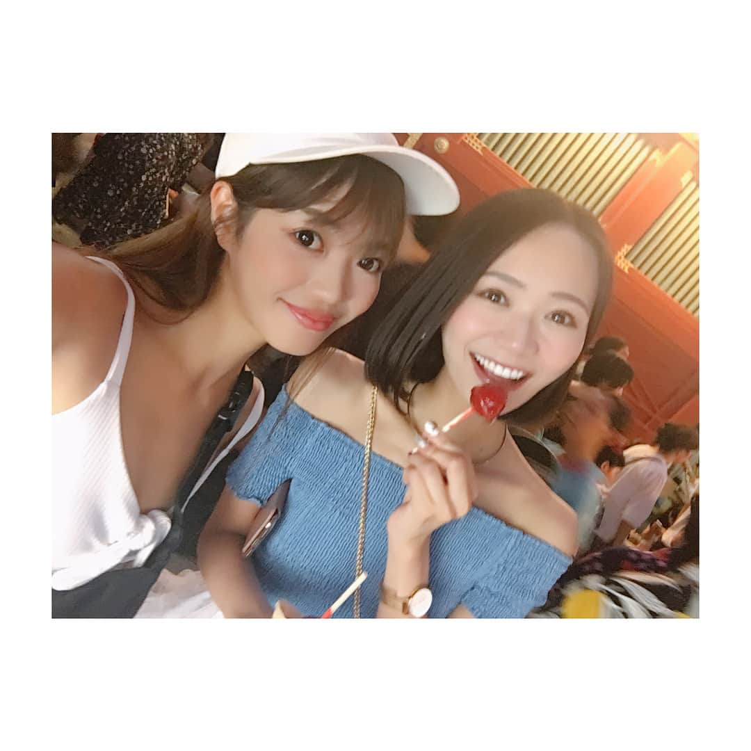 緑川静香さんのインスタグラム写真 - (緑川静香Instagram)「神田明神のお祭りへ❤️ #bondance #festival #selfie #selca #girls #셀피 #셀카  #神田明神 #神田明神納涼祭り #盆踊り #ダンシングヒーロー  #東京音頭  #あんず飴じゃんけん勝った  #事にしてくれた 笑 #優しいお兄さんのおかげ #あとはひたすら盆踊りを踊った #15曲くらいですかね 笑 #とにかく盆踊りを #何周したかな #もっと完璧に踊りたかった 笑 #しっかり覚えていけばよかった #盆踊りをみんなで団結して踊るってなんか感動でした #やっと夏を感じた #盆踊りをもう踊りたい #なんかハマった #想像以上に楽しかった #東京のお祭り初めて行った #最高でした」8月13日 1時38分 - midorikawa_shizuka