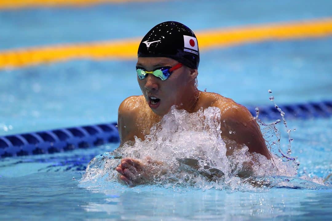 日本オリンピック委員会さんのインスタグラム写真 - (日本オリンピック委員会Instagram)「水泳のパンパシフィック選手権第4日（12日）、競泳男子200m平泳ぎで世界記録保持者の渡辺一平選手が大会新記録で金メダルを獲得。同200m背泳ぎでは入江陵介選手が銀、女子200m平泳ぎは鈴木聡美選手が銅。400mメドレーリレーでは男子が銀、女子が銅メダルを獲得しました。 . 🏊‍♂️ Pan Pacific Swimming Championships 2018 🏊‍♀️ . [Men's 200m Breaststroke] 🥇渡辺一平/Ippei Watanabe . [Men's 200m Backstroke] 🥈入江陵介/Ryosuke Irie . [Women's 200m Breaststroke] 🥉鈴木聡美/Satomi Suzuki . [Men's 4x100m Medley Relay] 🥈入江陵介、小関也朱篤、小堀勇氣、中村克/Ryosuke Irie,Yasuhiro Koseki,Yuki Kobori,Katsumi Nakamura . [Women's 4x100m Medley Relay] 🥉酒井夏海、池江璃花子、青木玲緒樹、青木智美/Natsumi Sakai,Rikako Ikee,Reona Aoki,Tomomi Aoki . Photo:AFLO SPORT . #Swimming #panpacs2018 #Roadto2020 #水泳 #競泳 #パンパシ水泳 #トビウオジャパン #渡辺一平 #入江陵介 #鈴木聡美 #小関也朱篤 #小堀勇氣 #中村克 #酒井夏海 #池江璃花子 #青木玲緒樹 #青木智美 #がんばれニッポン #JapaneseOlympicCommittee #TEAMNIPPON」8月13日 10時59分 - teamjapanjoc