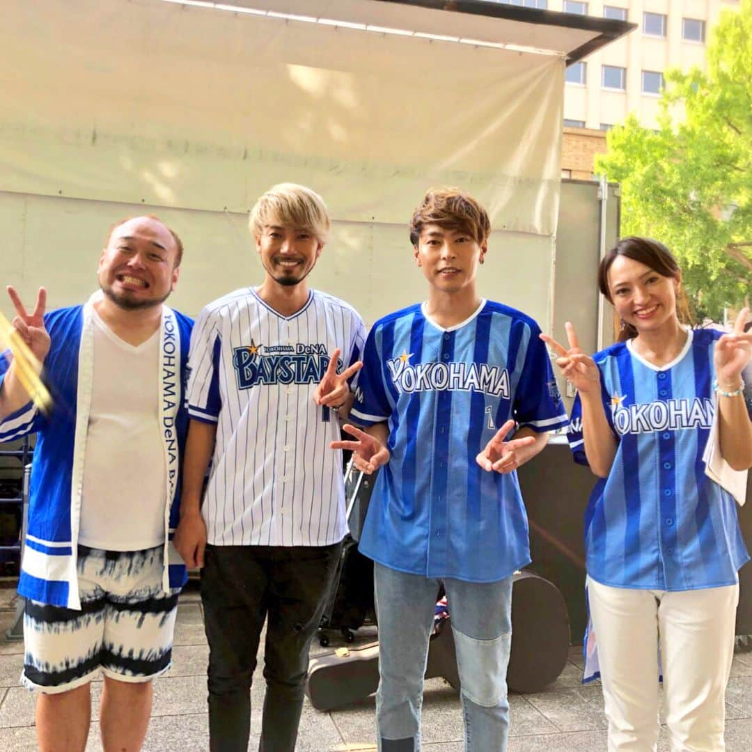 杜野まこさんのインスタグラム写真 - (杜野まこInstagram)「#横浜DeNAベイスターズ #baystars #勝祭 #VICTORYSTREET  #アホマイルド坂本 さんと ステージMCを担当させて頂きました‼️✨ 嬉しかったなぁ☺️💕 #大好き #ベイスターズ #夏祭り 素晴らしい思い出いっぱい  #tvk 熱烈live 根岸アナウンサー #ラブベイ 玄田和美ちゃん 辛島千咲ちゃん #DBスターマン #DBキララ #diana  #チャピー #バード  #エルシャラカーニ #ペンギンズ #星座百景 #ChuOhDolly #ZERO #ハニエル #けんじる #ハブサービス #ストロベビー #nuance #AMAZONIGHT #DJダイノジ #南蛮屋  ご来場くださった皆様 本当にありがとうございました‼️✨」8月13日 11時51分 - makomorino