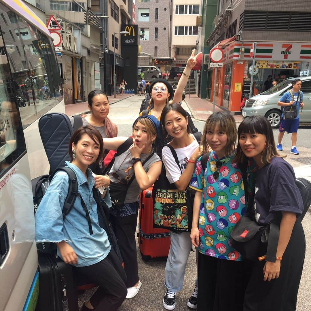 SAKIさんのインスタグラム写真 - (SAKIInstagram)「#香港 #ストーリーズを #まとめる #いろいろたべたなぁ #飛ぶほどうまかった #日本 #帰ってきて #最初に食べたのは #オムライスでした #また世界に友達ができちゃった #嬉しい」8月27日 22時43分 - sakiel03